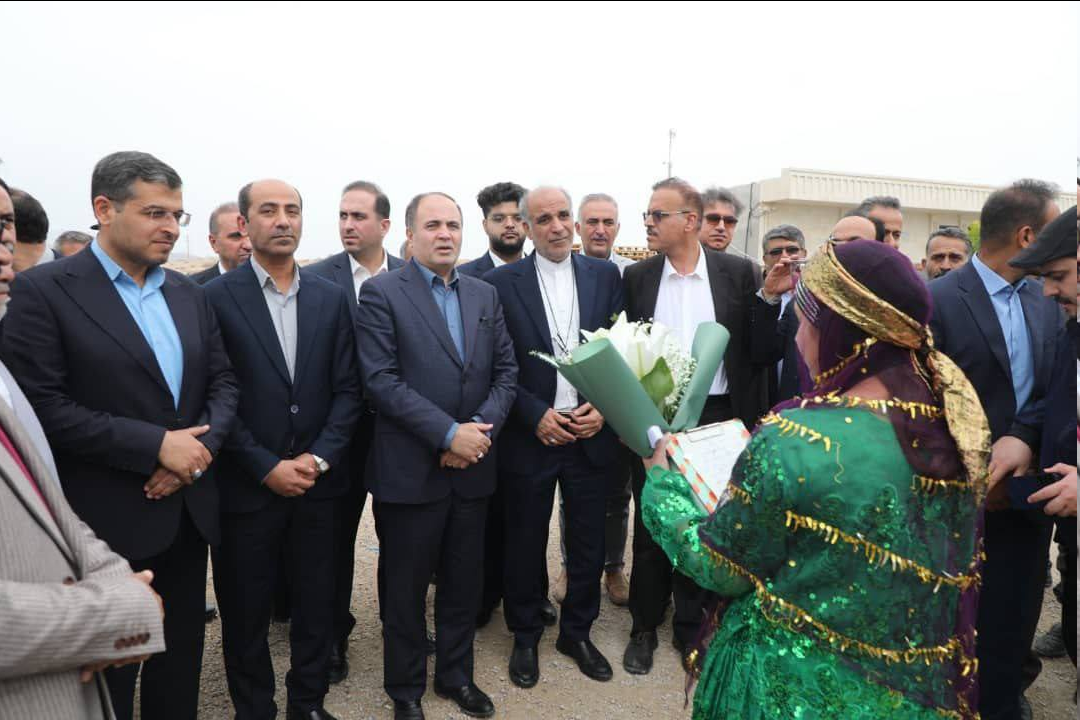 وزیر جهاد کشاورزی وارد شهرستان دشتی شد