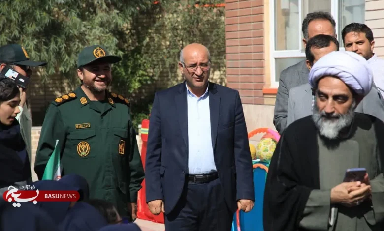 برگزاری آیین آغاز سال تحصیلی جدید در شهرستان اشتهارد، به روایت تصویر برگزاری آیین آغاز سال تحصیلی جدید در شهرستان اشتهارد، به روایت تصویر