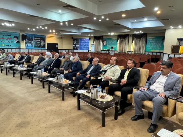 نشست صمیمانه گلستانی‌های مقیم تهران با موضوع دومین کنگره ۴ هزار شهید برگزار شد