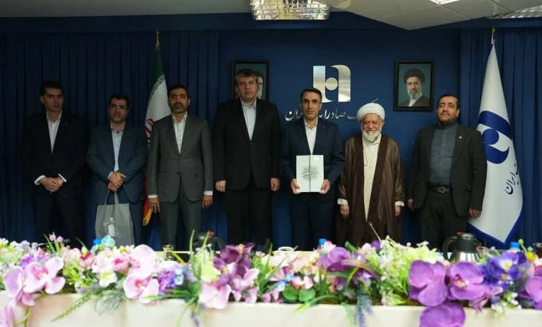 تاکید افشین خانی بر پیوند بانکداری اسلامی با تامین مالی زنجیره تولید تاکید افشین خانی بر پیوند بانکداری اسلامی با تامین مالی زنجیره تولید