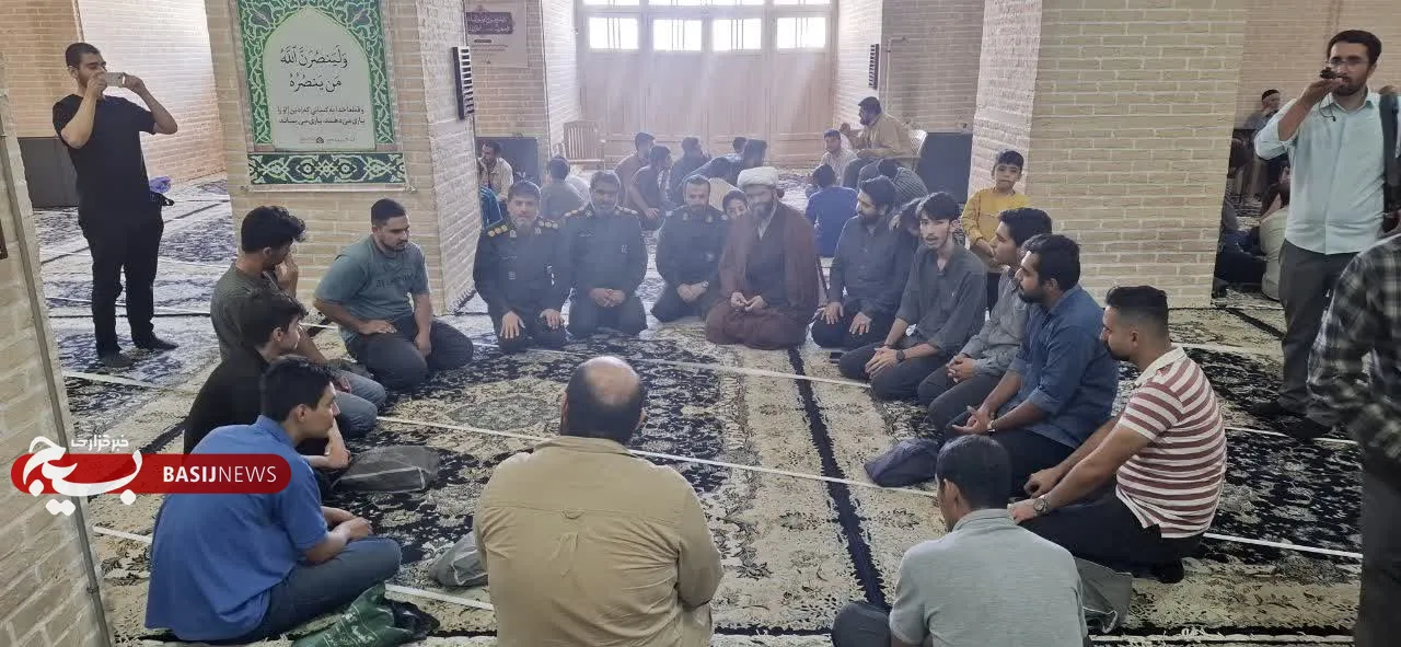 برپایی میقات‌الصالحین بسیجیان ناحیه امام حسن(ع) استان قزوین در مصلای نماز جمعه