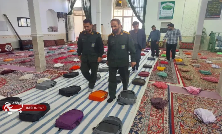 اهداء ۵۰۰ بسته لوازمالتحریر در پویش خدمترسانی بسیج کبودراهنگ اهداء ۵۰۰ بسته لوازمالتحریر در پویش خدمترسانی بسیج کبودراهنگ