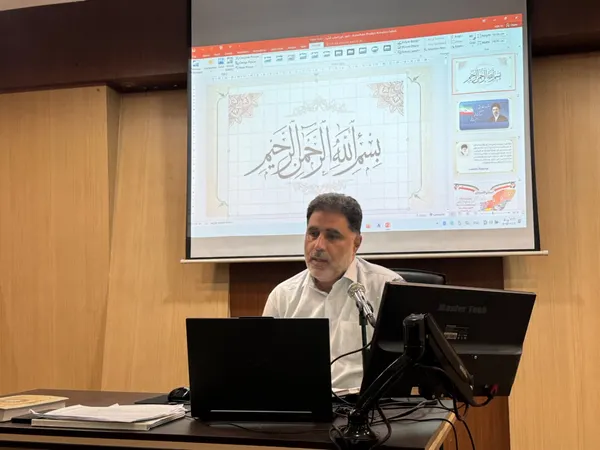 نشست صمیمانه گلستانی‌های مقیم تهران با موضوع دومین کنگره ۴ هزار شهید برگزار شد