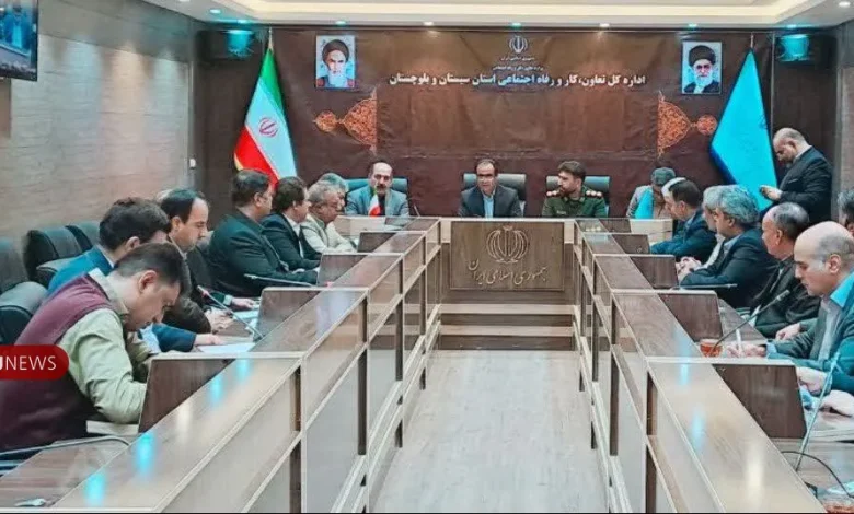 تشریح برنامه های سازمان بسیج کارگران و کارخانجات در هفته دفاع مقدس تشریح برنامه های سازمان بسیج کارگران و کارخانجات در هفته دفاع مقدس