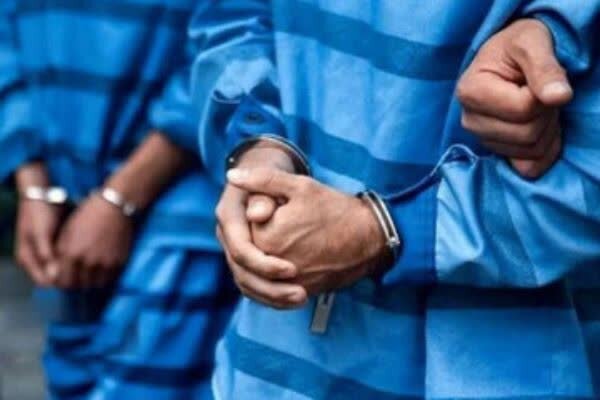 کشف ۱۰۰۰ لیتر مشروبات الکلی دستساز در خلیلآباد کشف ۱۰۰۰ لیتر مشروبات الکلی دستساز در خلیلآباد