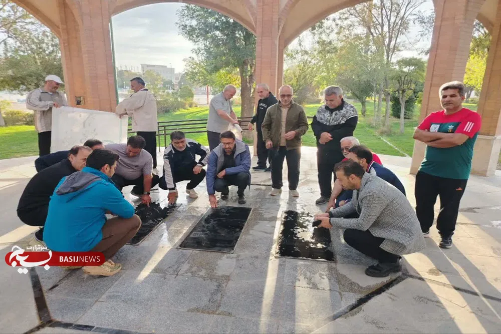 تجدید میثاق جامعه ورزش کبودراهنگ با آرمان‌های شهدا و تجلیل از خانواده شهید «عرفان امیری‌جوان»