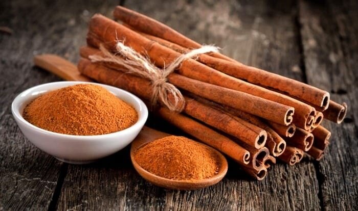 این ادویه محبوب حافظهتان را تقویت میکند؛ چطور و چقدر مصرف کنیم؟