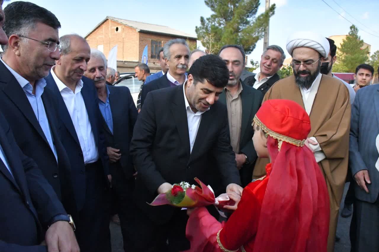 سومین جشنواره ملی لپه و خشکبار آذرشهر برگزار شد